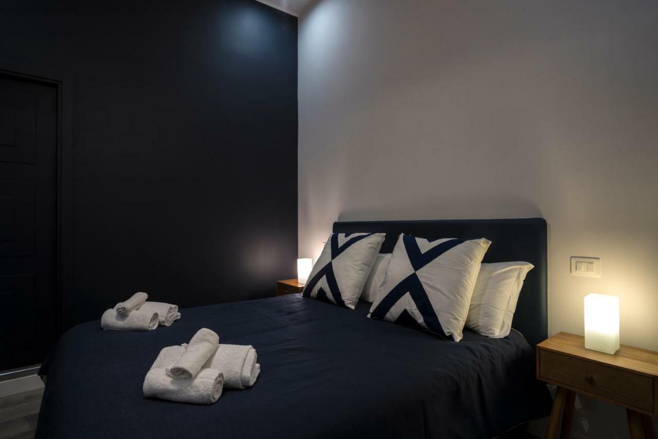 Sant'Alfonso Bed And Breakfast Napoli Bagian luar foto