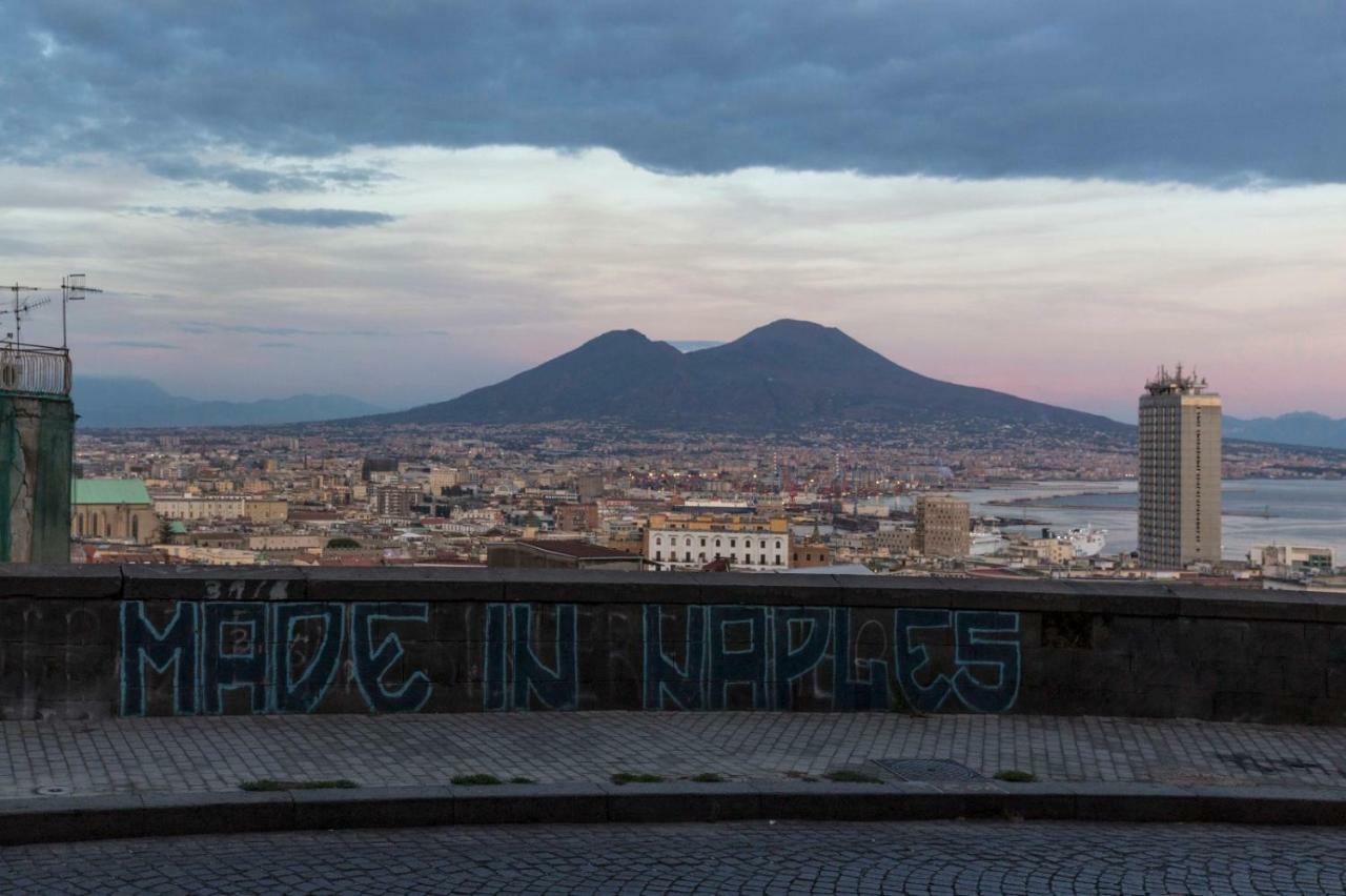 Sant'Alfonso Bed And Breakfast Napoli Bagian luar foto