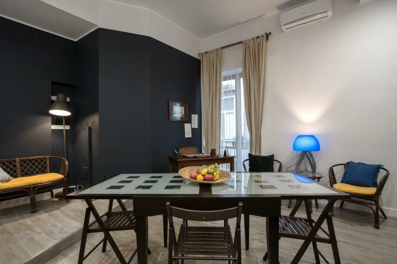 Sant'Alfonso Bed And Breakfast Napoli Bagian luar foto