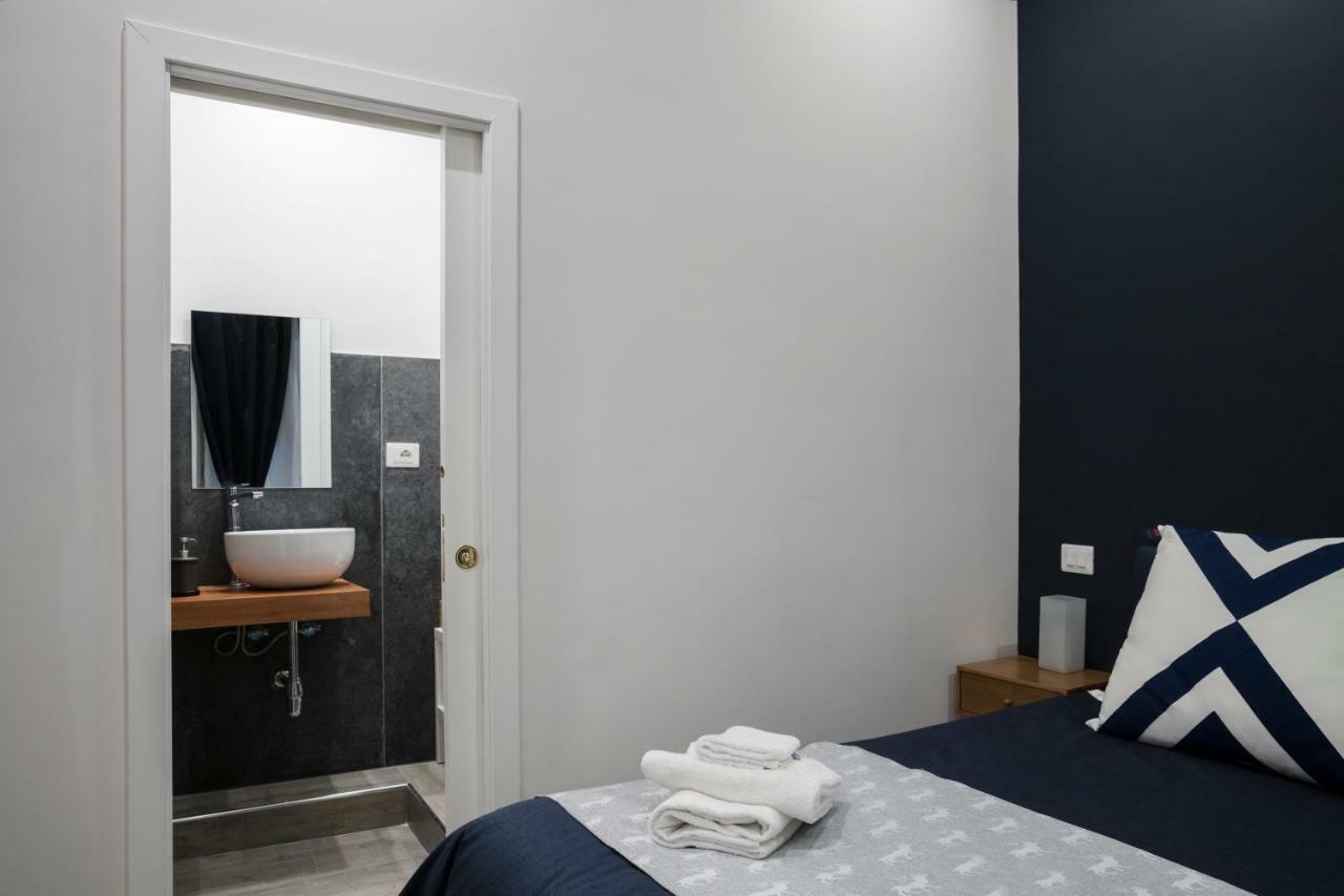Sant'Alfonso Bed And Breakfast Napoli Bagian luar foto