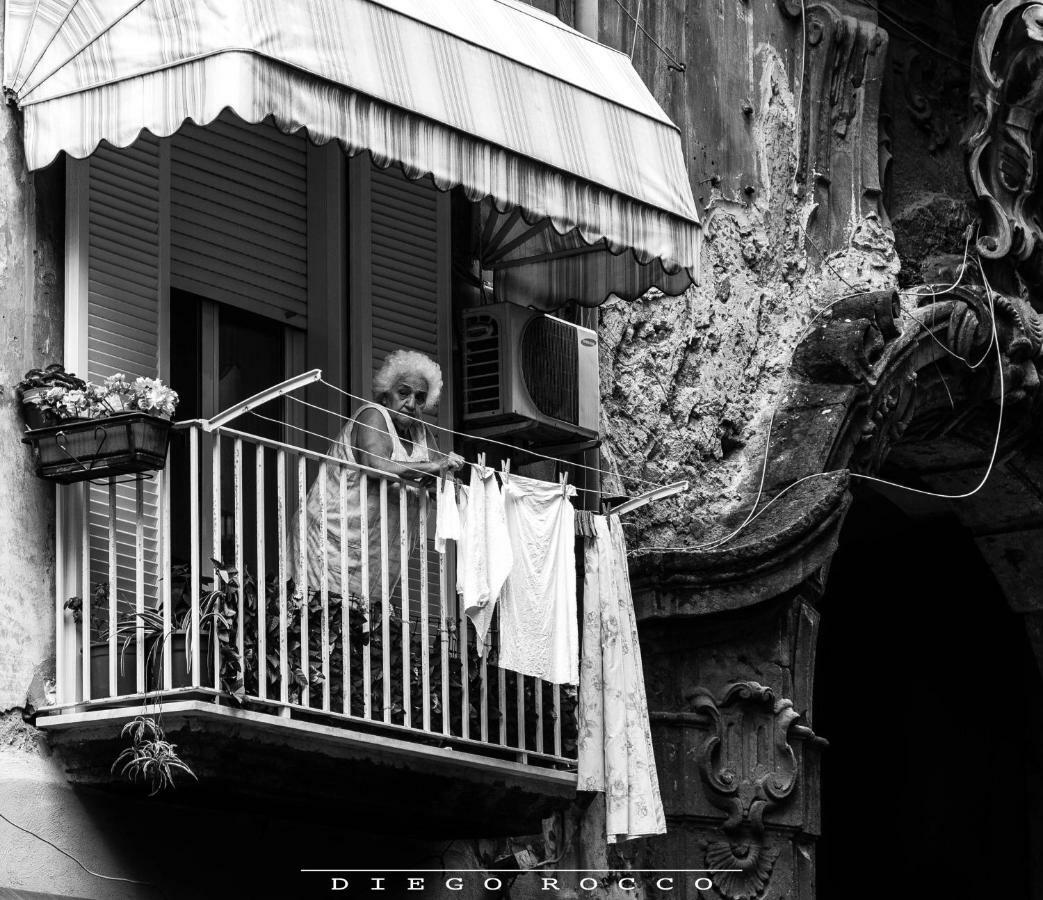 Sant'Alfonso Bed And Breakfast Napoli Bagian luar foto