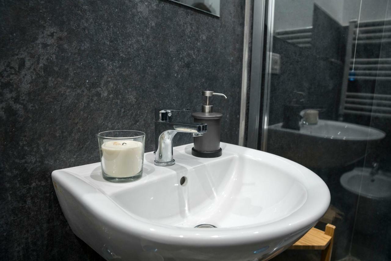 Sant'Alfonso Bed And Breakfast Napoli Bagian luar foto