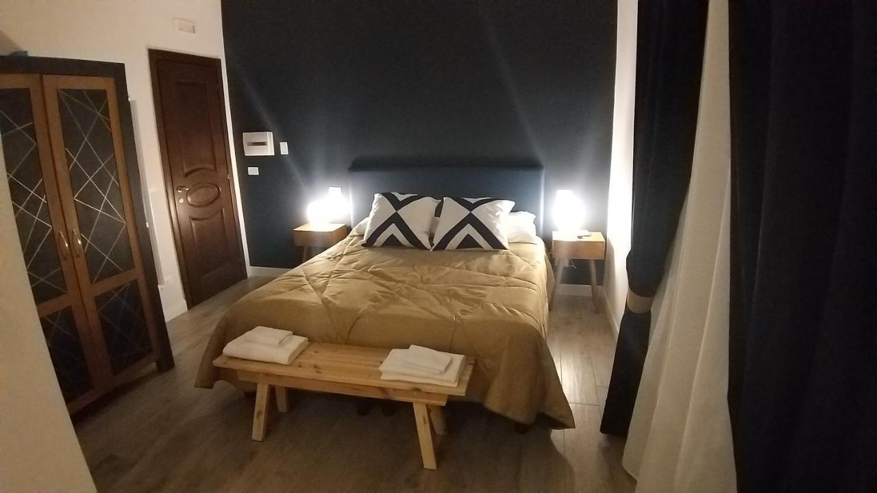 Sant'Alfonso Bed And Breakfast Napoli Bagian luar foto